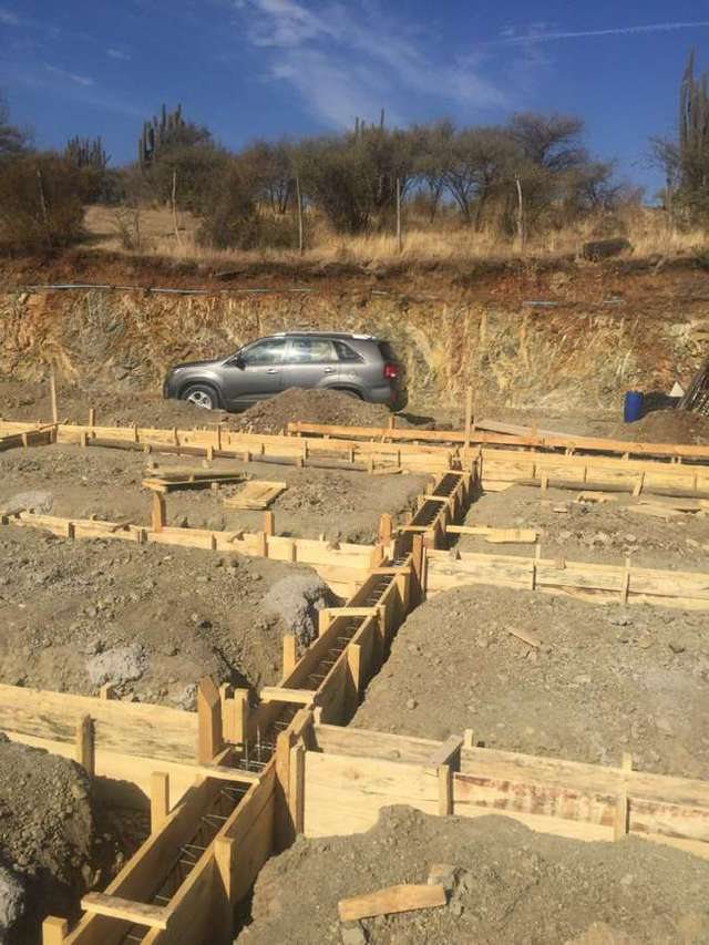 Moldajes y trazado de fundaciones